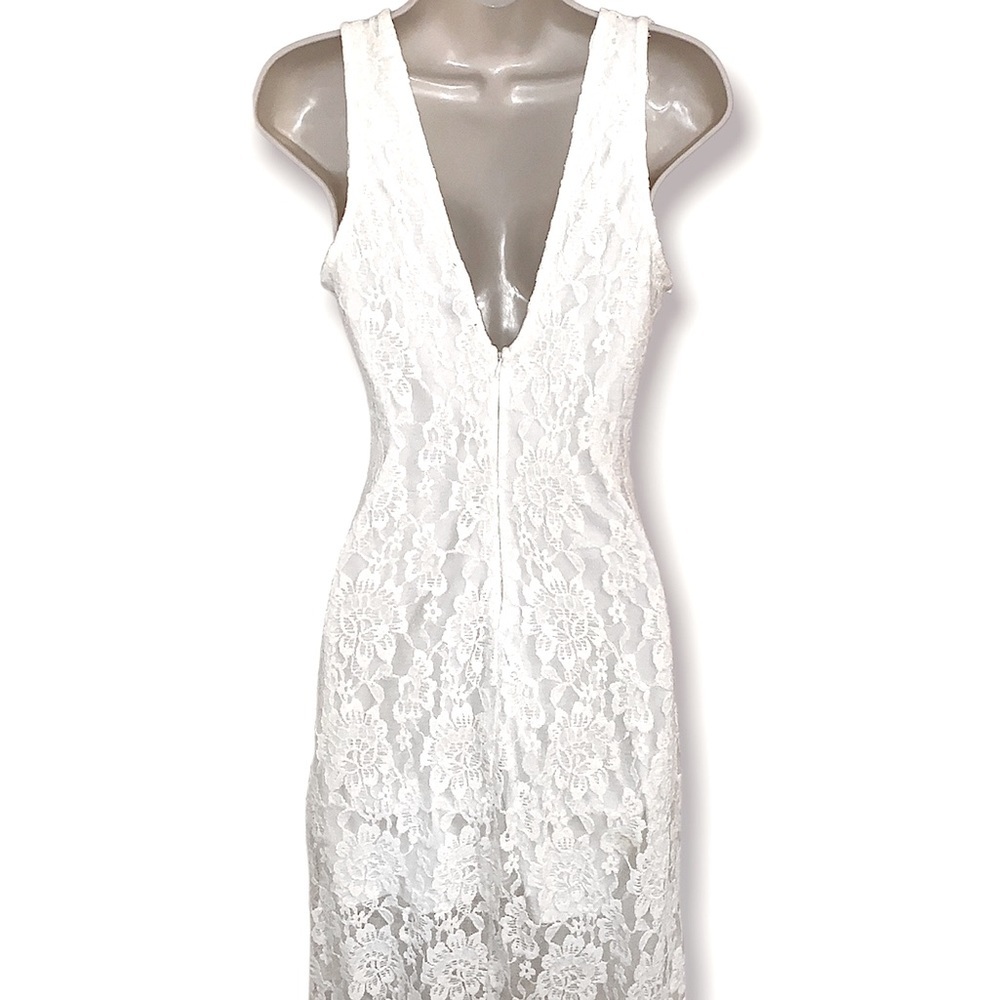 LACE MAXI DRESS - Picture 3 of 3